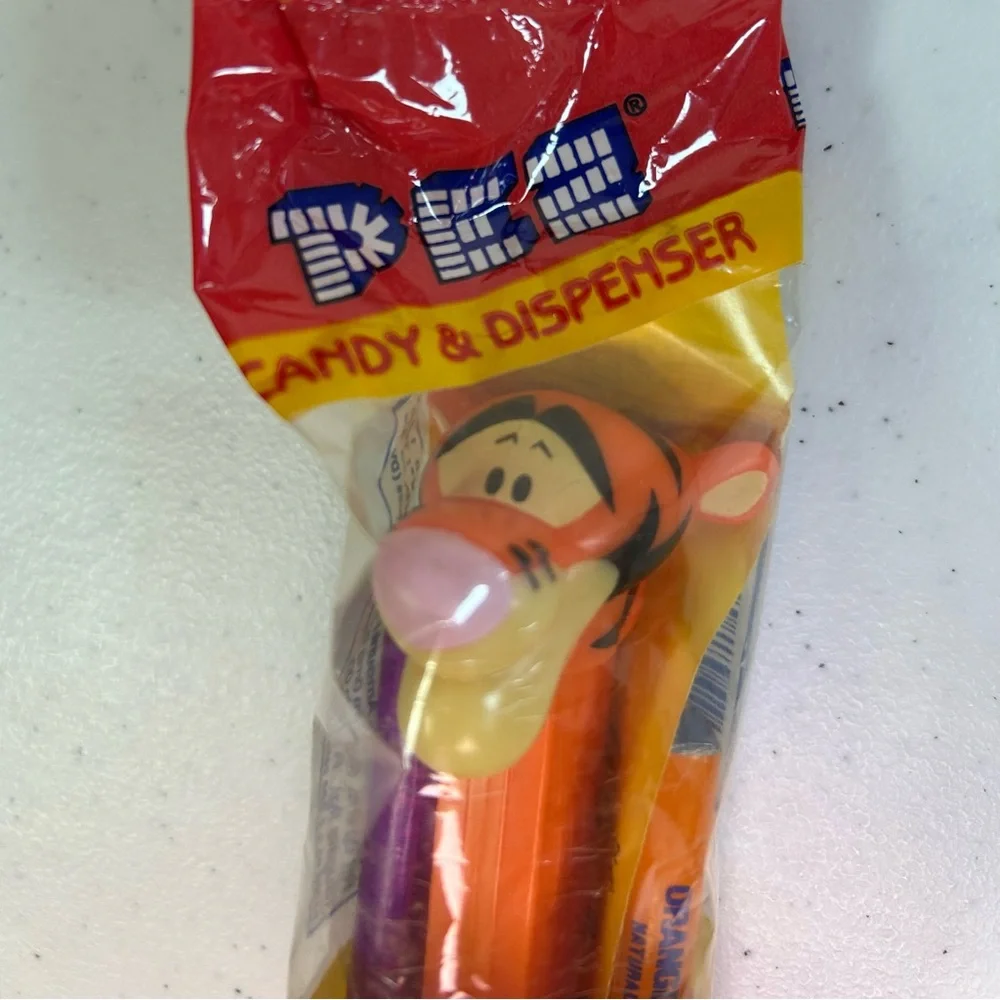 Vintage Disney PEZ Dispenser - Tigger (Winnie the Pooh) - New in Original Bag